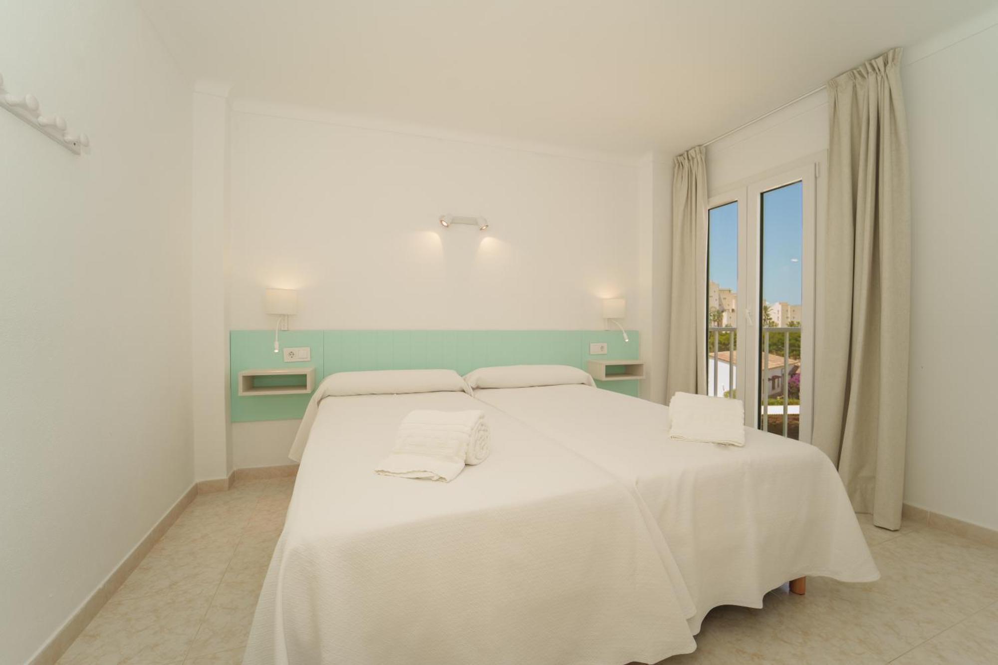 Apartaments Andreas Colonia de Sant Jordi Bagian luar foto